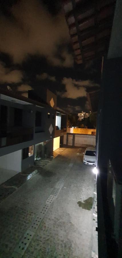 Pousada Casa Da Vovo - Sua Casa Pertinho Da Praia Aracaju Eksteriør billede